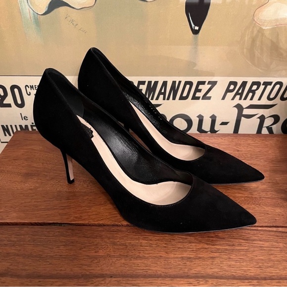 Dior Shoes - Christian Dior Black Suede Classic Pumps (Size 40)